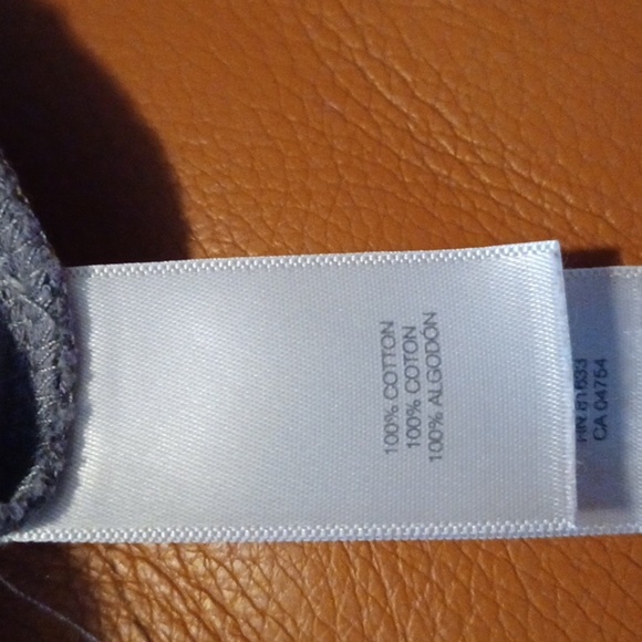 🌺Kenneth Cole Reaction Gray Top - Picture 4 of 11